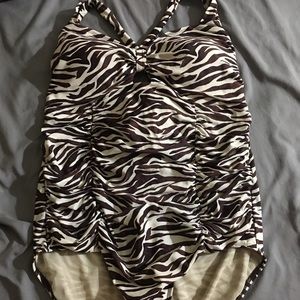 Bathing suit one piece